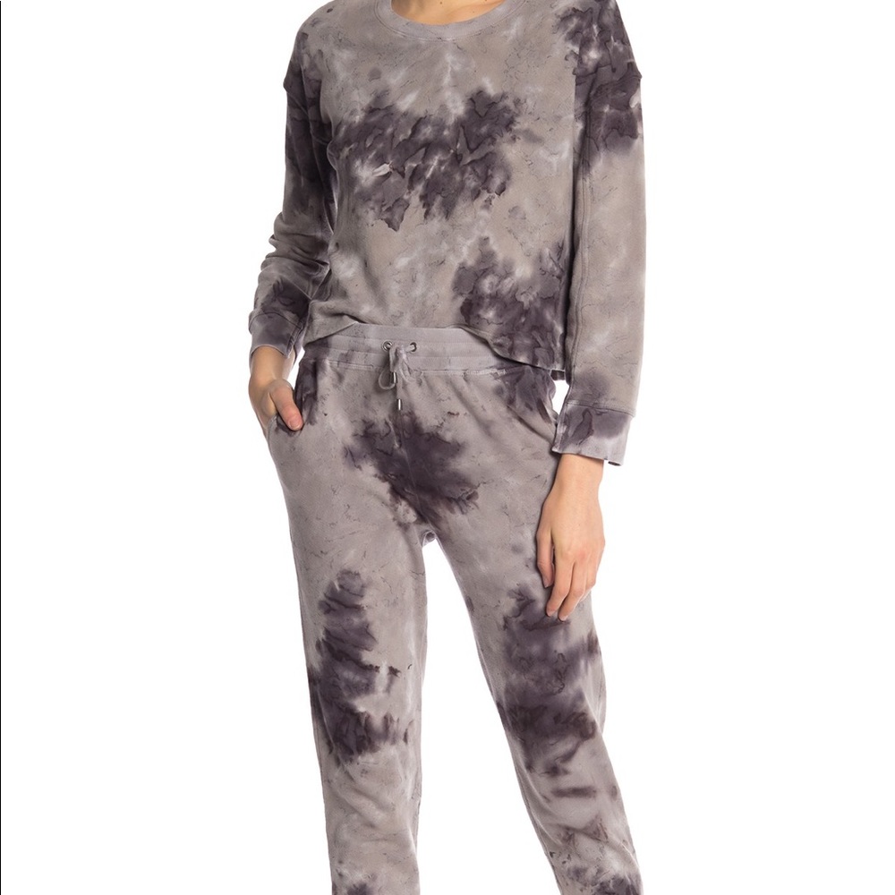 Splendid Crescent Active Tie Dye 2-Piece Sweatsuit